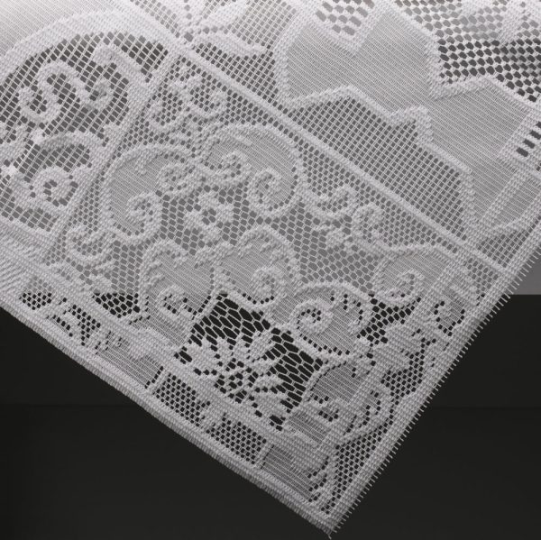 Madison Lace Tablecloth - White Supply